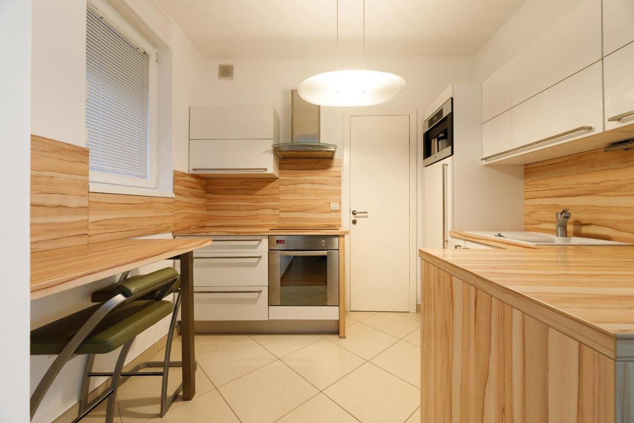 Luxury Apartment Sara ซาดาร์ ภายนอก รูปภาพ
