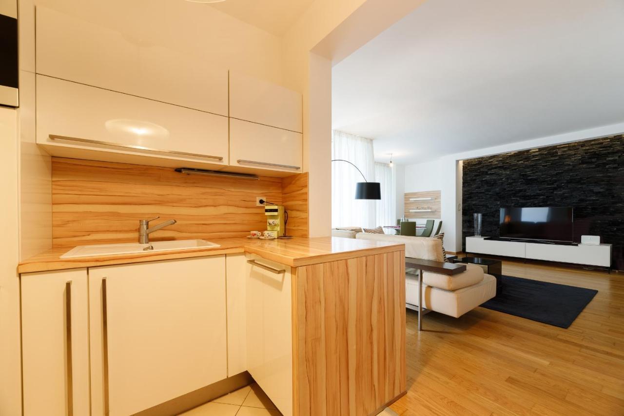 Luxury Apartment Sara ซาดาร์ ภายนอก รูปภาพ